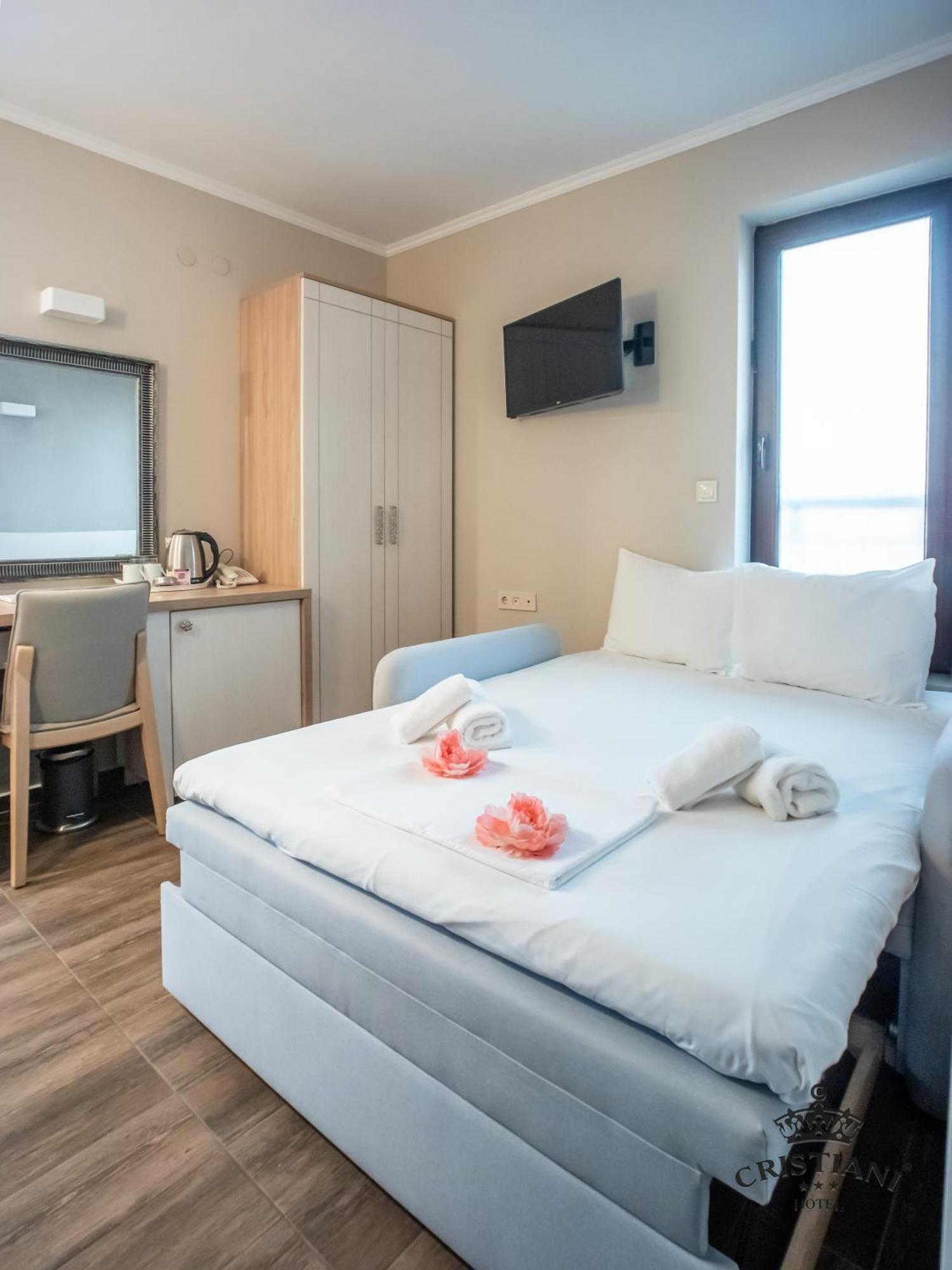 Cristiani Hotel Sozopol Værelse billede